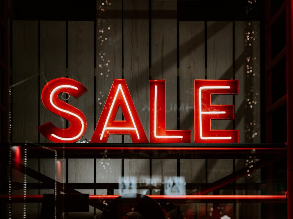 Photo Flash Sale vs Standard Discount